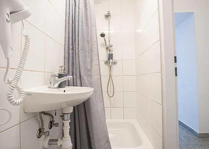 Апартаменти Simple 1br Escape, Your Relaxing Getaway Відень